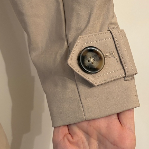 Express Classic Beige Button Front Trench Coat - Picture 8 of 14